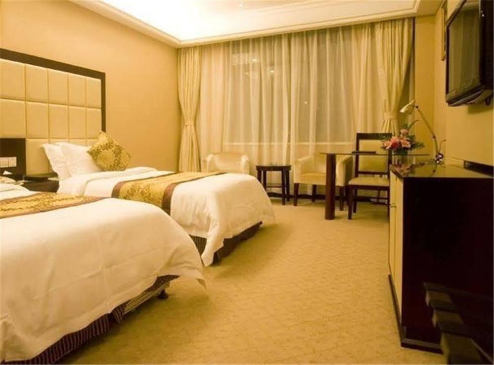 Hong Jin International - Pudong Airport Hotel