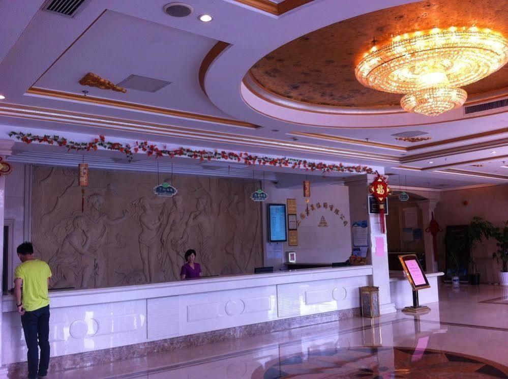 Hong Jin International - Pudong Airport 2* Xangai